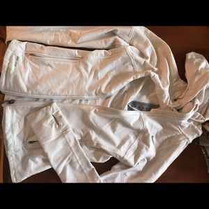 White Nike Cotton Sporty Jacket